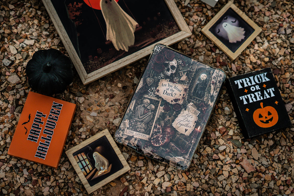 Are You Afraid of the Dark? | Spooky Kindle Insert